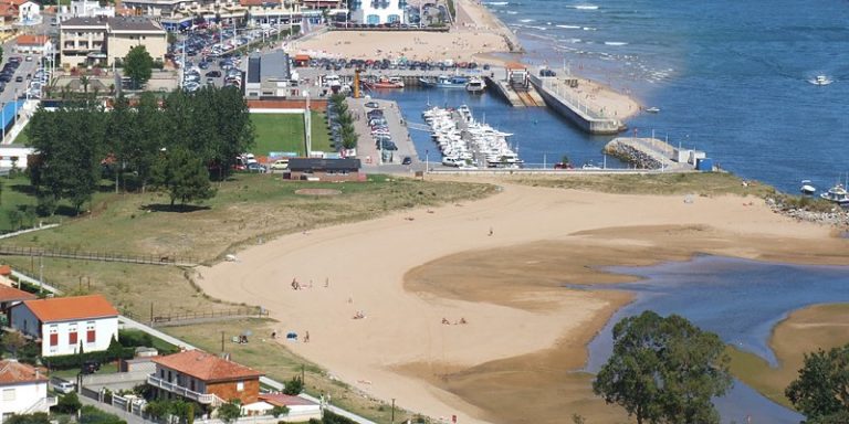 Playa la Riberuca para ir con perros en Cantabria