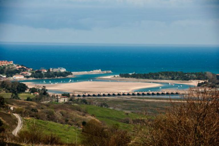 Playa la Maza para ir con perros en Cantabria