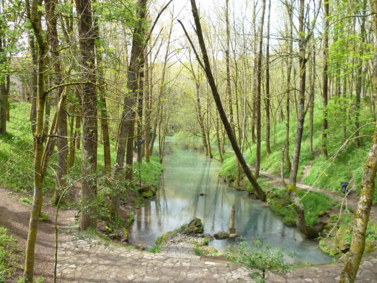 Nacimiento del Ebro, qué ver y hacer en Cantabria