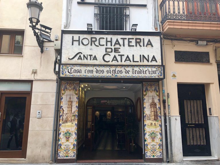 Horchatería Santa Catalina, qué ver y qué hacer en Valencia