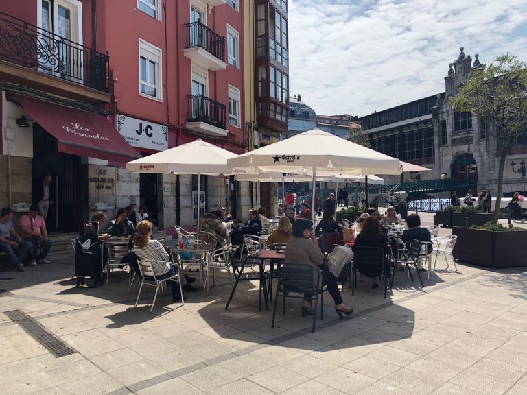 Terraza Girasoles Santander