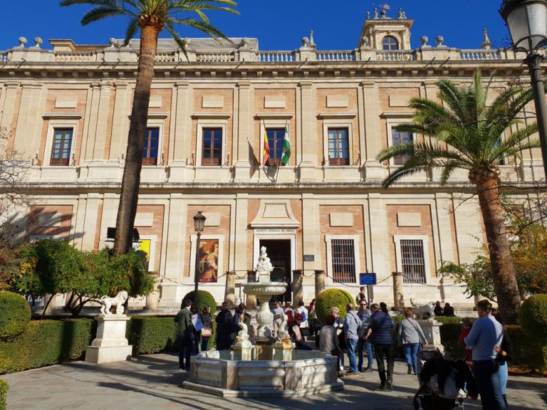 Archivo de Indias, qué ver y hacer en Sevilla